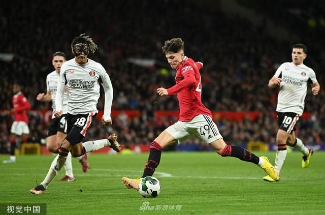 霆收入囊中 霆收入囊中